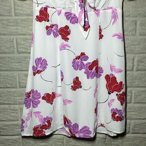 NWT MSRP $99 Bardot Stencil Flower Knot Front Dress Women's Size Medium - Picture 7 of 12